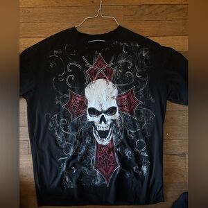 Men's Black Skull and Cross Graphic Tee